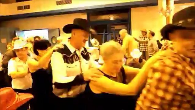 Réveillonnons à MAUGES COUNTRY DANCE !