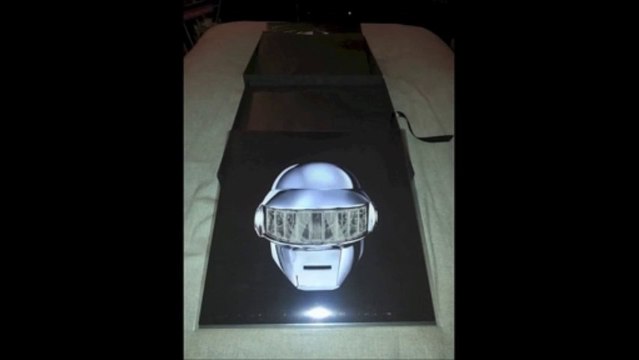 Daft Punk Random Access Memories - Deluxe Box Set Edition Unboxing Slideshow