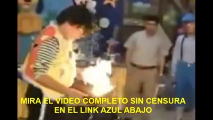 PAYASO GLOBITO PRENDE FUEGO UNA PALOMA EN PROGRAMA INFANTIL DE PERU!!