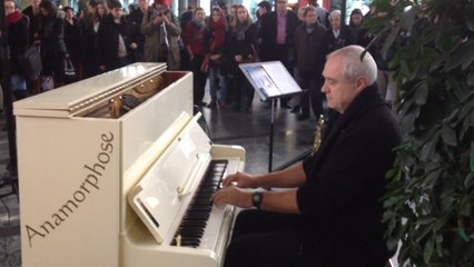 Un piano en gare de Nantes