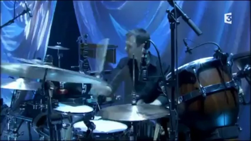 Ref:x19hu4t -Serge LAMA (live 2013)- les Glycines