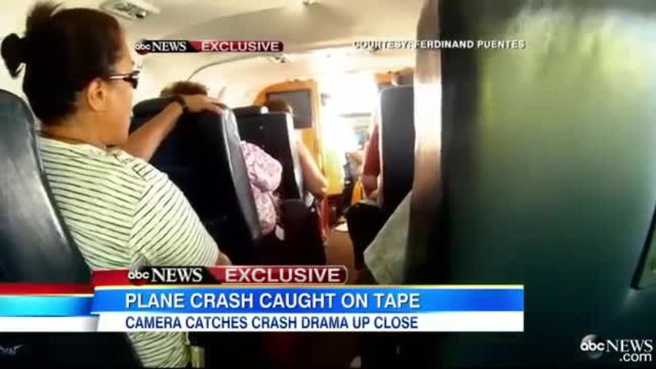 Il filme le crash de son avion dans l’océan