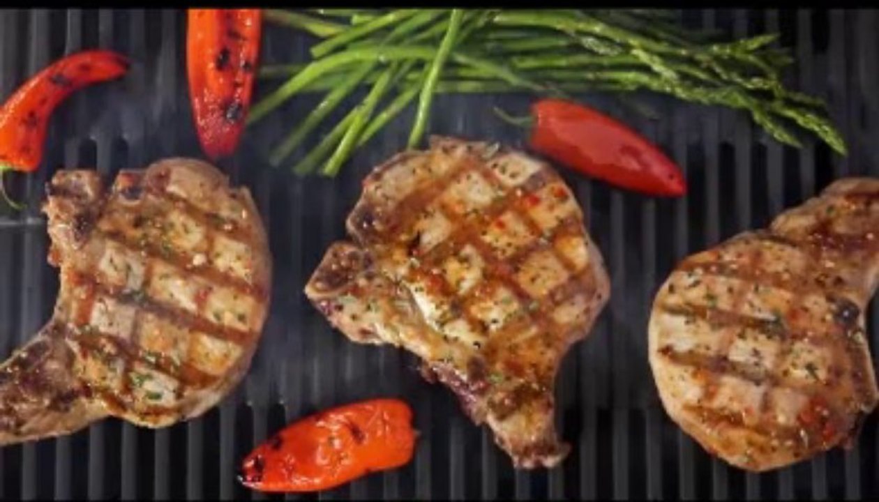 Weber grills on sale Weber 586002 Q 320 Portable 393-Square-Inch 21700-BTU Liquid-Propane Gas Grill