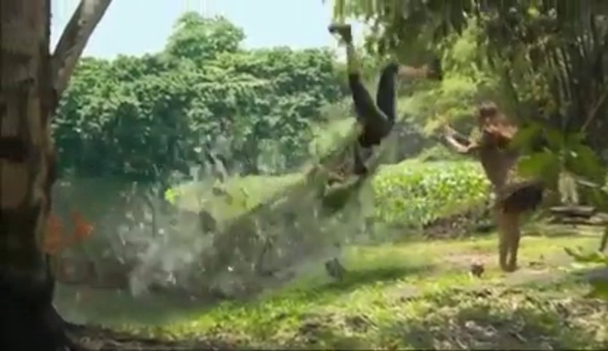 When crocodile attacks girls!