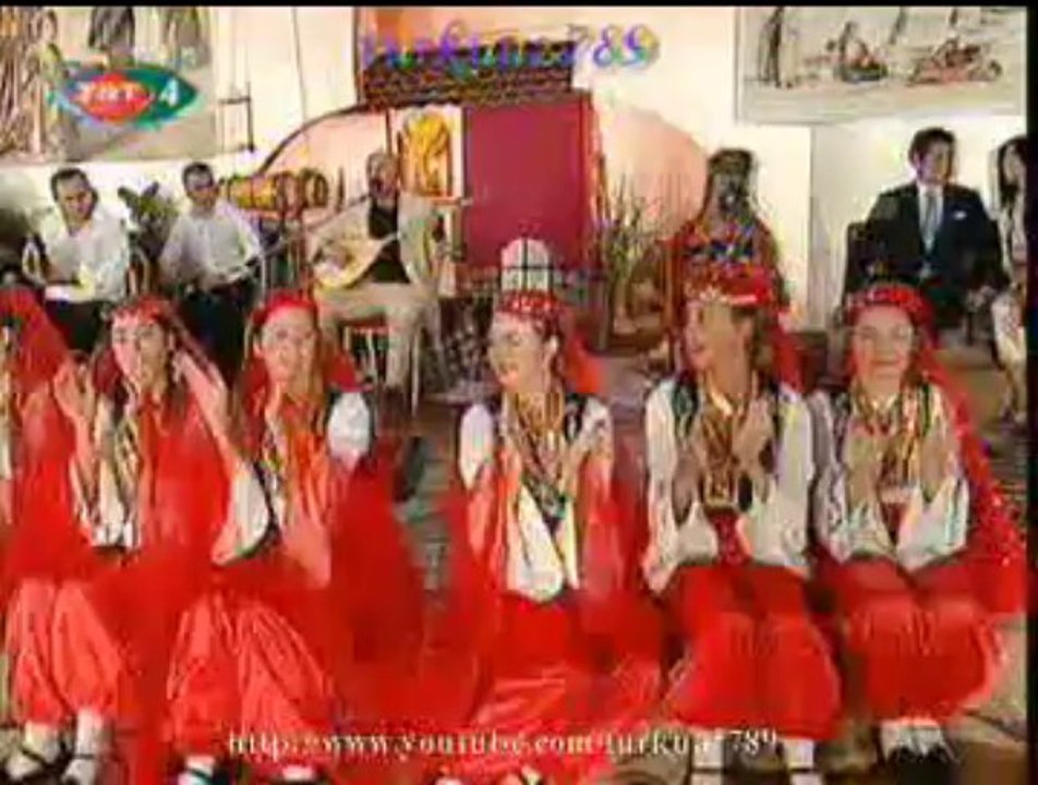 Cem ÇELEBİ-Çiçekler Ekiliyor