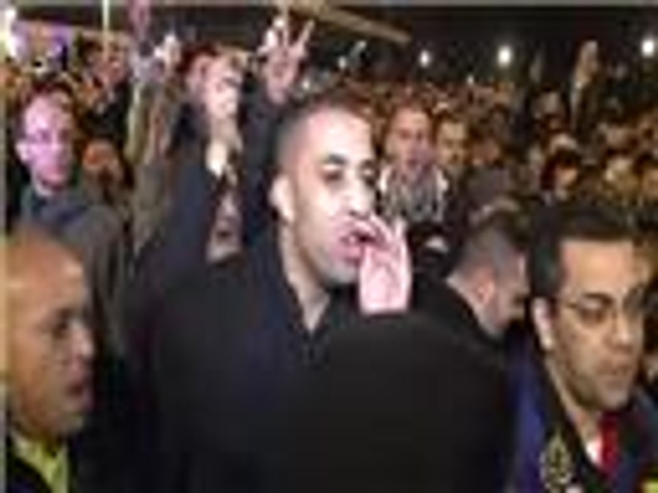 قضاء فرنسا يمنع عرضا للممثل الكوميدي ديودونيه