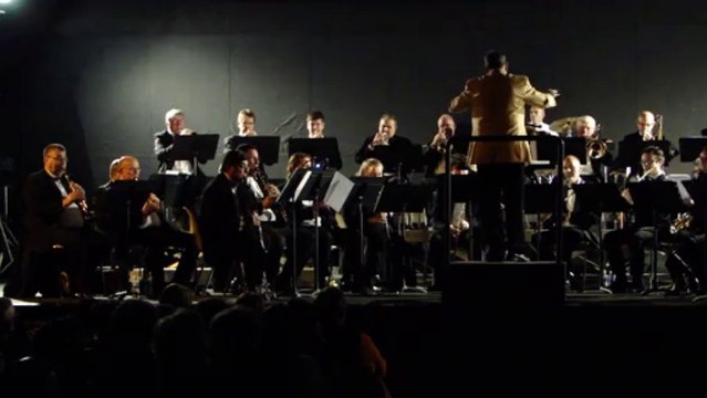 Medley Vive la France 22.10.2013 Harmonie de Nissan fête la Ste. Cécile