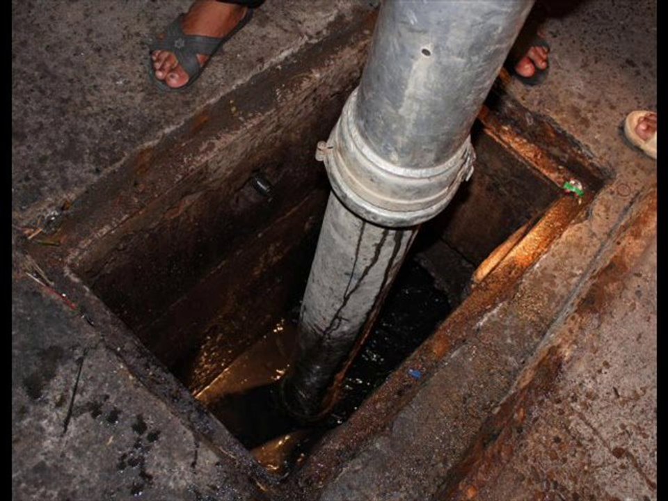 ΑΔΕΙΑΣΜΑ ΒΟΘΡΟΥ ΠΕΙΡΑΙΑΣ 210.57.66.5.27 Adeiasma Vothrou Peiraias ADEIASMA VOTRHOY PEIRAIAS Άδειασμα Βόθρου Πειραιάς ΕΚΚΕΝΩΣΕΙΣ ΒΟΘΡΩΝ ΠΕΙΡΑΙΑΣ Ekkenoseis Vothron Peiraias EKKENOSEIS VOTHRON PEIRAIAS Εκκενώσεις Βόθρων Πειραιάς