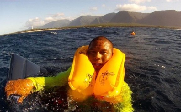 Il survit et filme le crash de son avion avec sa GoPro