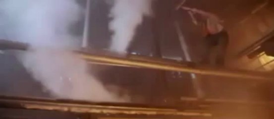 Seul face à la ville FR 03/12 tremblement de terre