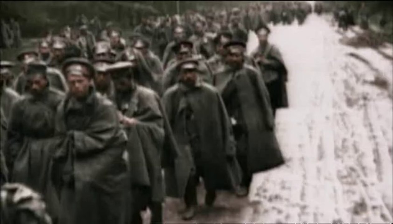 1914-1918 - La Grande Guerre en Couleur [5/6] - Chaos sur le Front Est