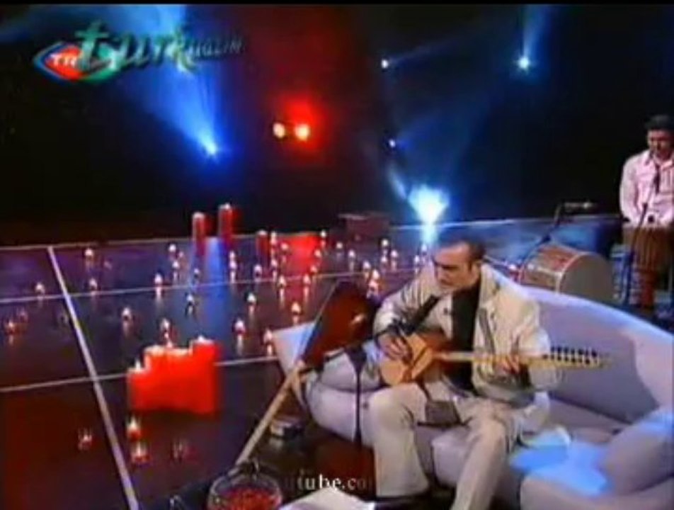 Cengiz ÖZKAN-Bir Ay Doğar İlk Akşamdan Geceden