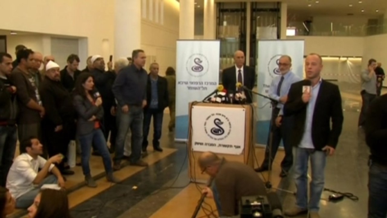 Mixed reactions among Israelis, Palestinians, t...