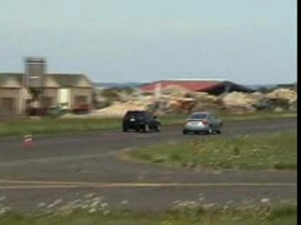 Audi TT vs Golf VR6 Turbo