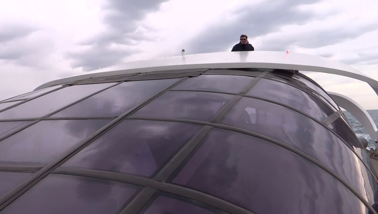 DESNOS MICHEL PRESENTE LE CATAMARAM BREATHE ME ENTRE SETE ET CAP D AGDE