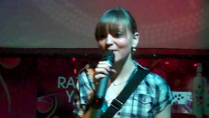 mi.19.05 karaokemeister im matrix #05