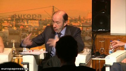 Rubalcaba:"Aunque hay euroescepticismo hay que votar"