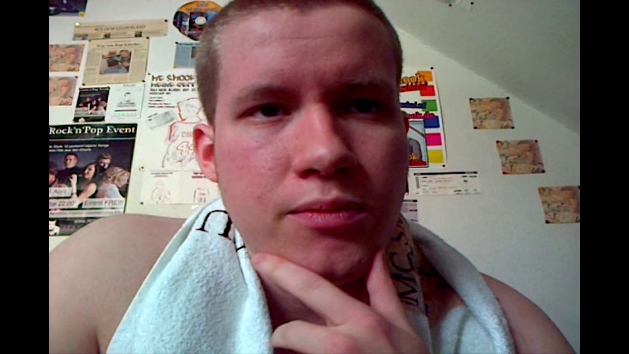 MC Smook beantwortet MZEE User Fragen