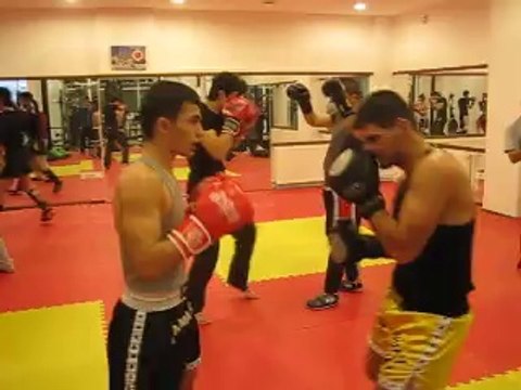 KİCKBOKS BOKS MUAYTHAİ 3