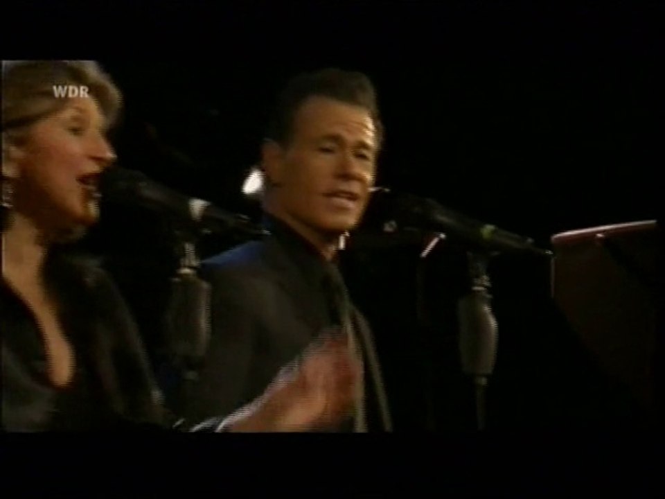 The Manhattan Transfer & New York Voices 2011