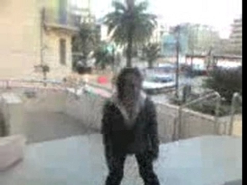 fou sorti de l asile