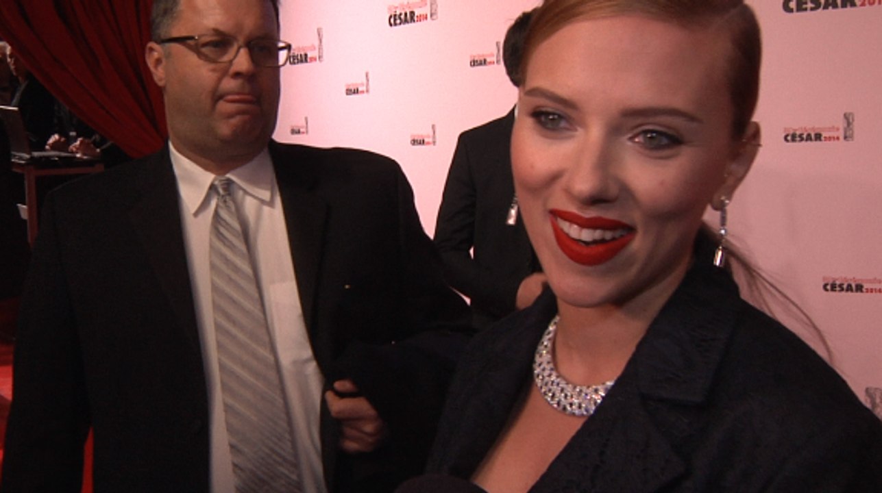 Scarlett Johansson aux César 2014 : "Les Parisiens sont des gens très bien !"