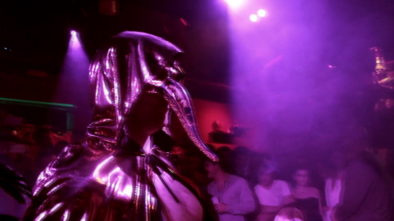 KATANA eyes wide shut