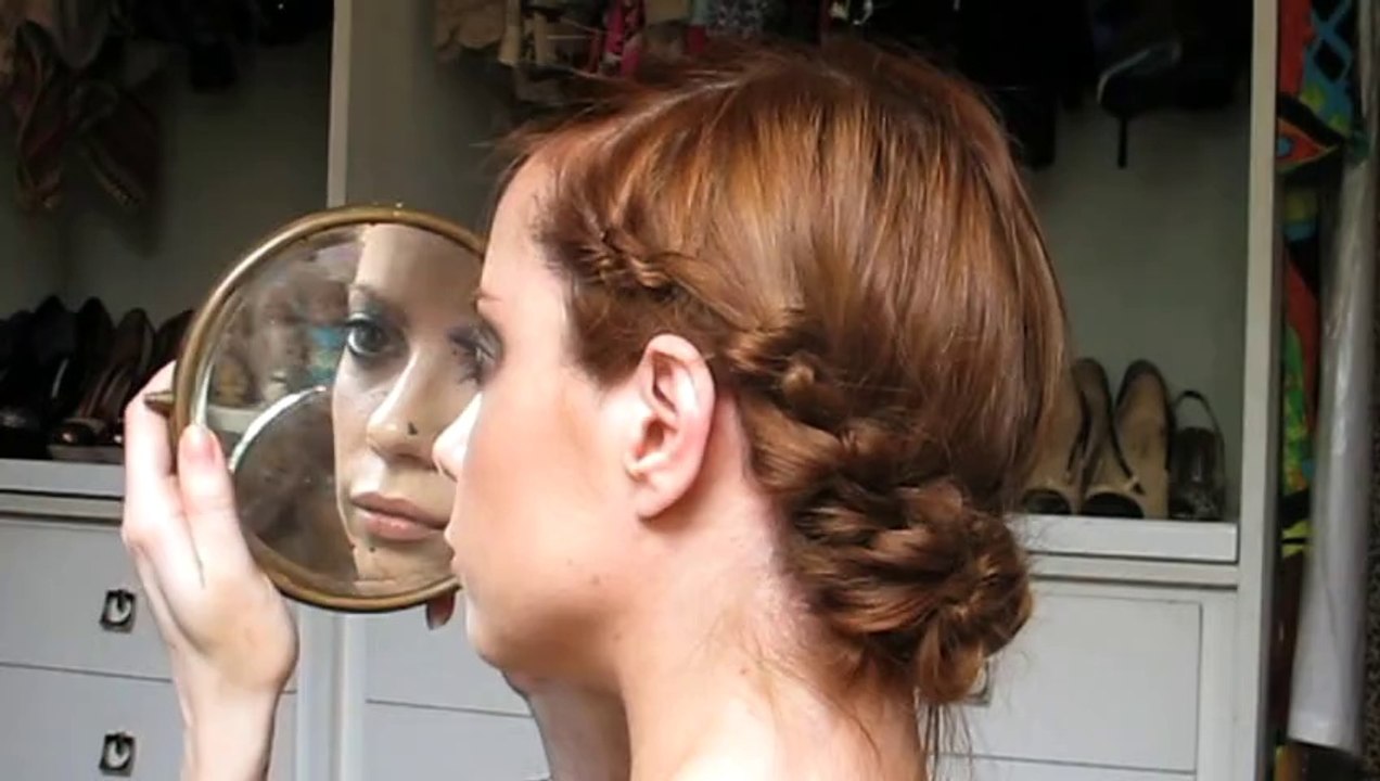 Julia Petit Passo a Passo Trança nó Cabelo