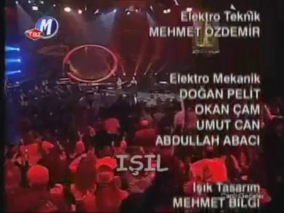 Sibel Can - Ebru Gündeş & Dünya Dönüyor