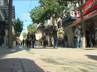 Ξεκινούν οι εκπτώσεις, ανοίγουν τα καταστήματα την Κυριακή στις 19
