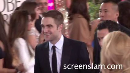 Golden Globes 2013- Robert Pattinson Arrival