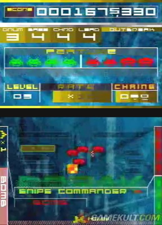 Space Invaders Extreme - Hit the weak point for massive damage