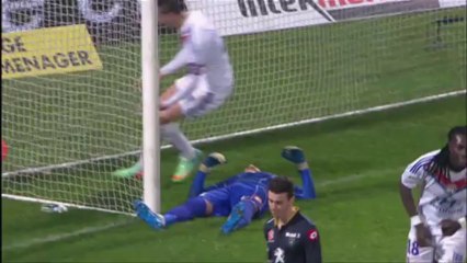 Clément GRENIER MAGNIFIQUE coup-franc (57ème) - Olympique Lyonnais - FC Sochaux-Montbéliard - (2-0) - 11/01/14