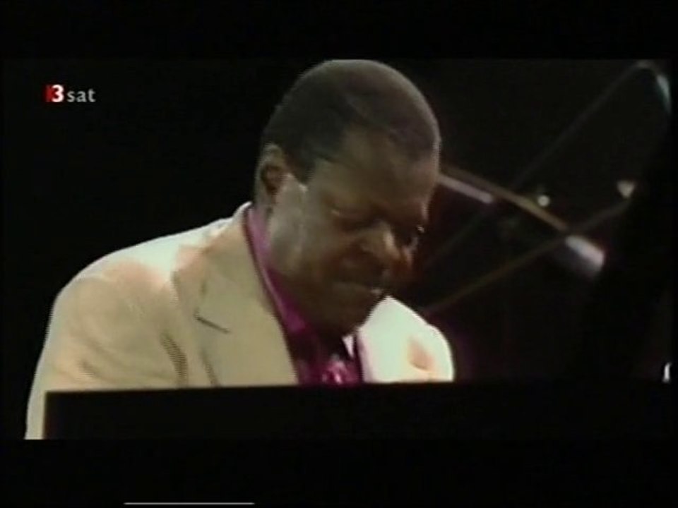 Oscar Peterson - Back Home In Indiana (Solo)