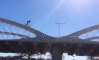 Un BMX Roule Sur Les Arches D'un Pont!! West Seventh Street bridge 2014