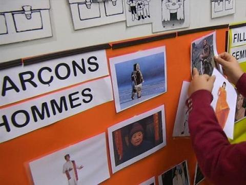 L'égalité hommes-femmes enseignée en maternelle: reportage dans une école - 13/01