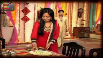Charu to ask Mayank for a one night stand in Zee TV's Sapne Suhane Ladakpan Ke