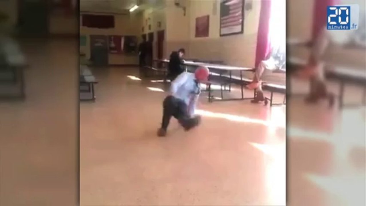 Une démo de breakdance par le prof d'une école catho