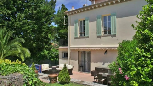 VILLA A LOUER au Cap D'antibes - Piscine - vue mer - 8 chambres - 350 m²