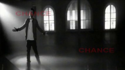 Bieber podría ir a la cárcel por tirar huevos a su vecino