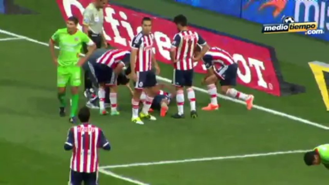 Chivas 1 - 0 Chiapas... Chivas gana y la afición vuelve a sonreír