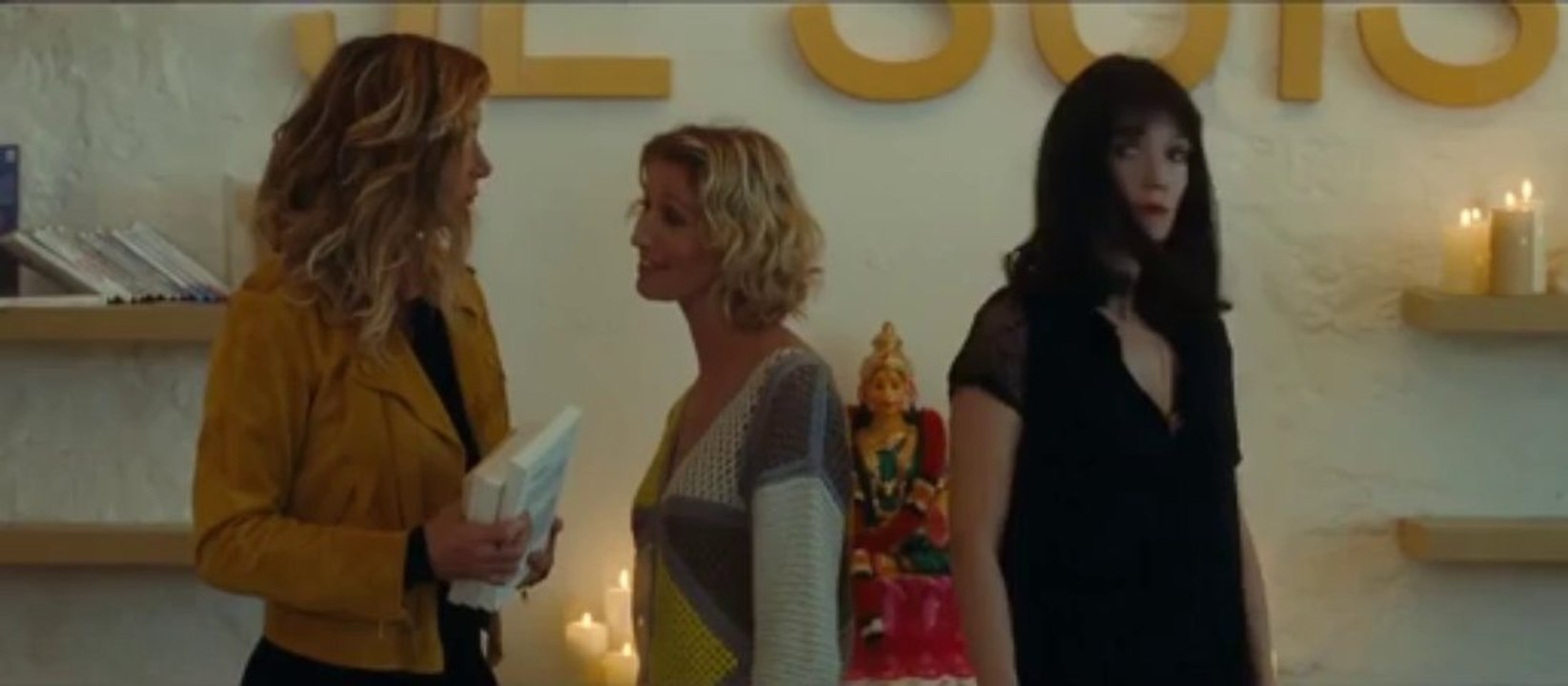 Elle a pris du LSD Valérie Damidot -- JAMAIS LE PREMIER SOIR Extrait # 1