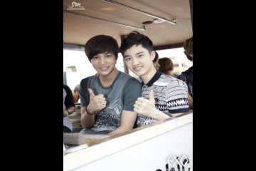 Kaisoo (JongIn & Kyungsoo) EXO