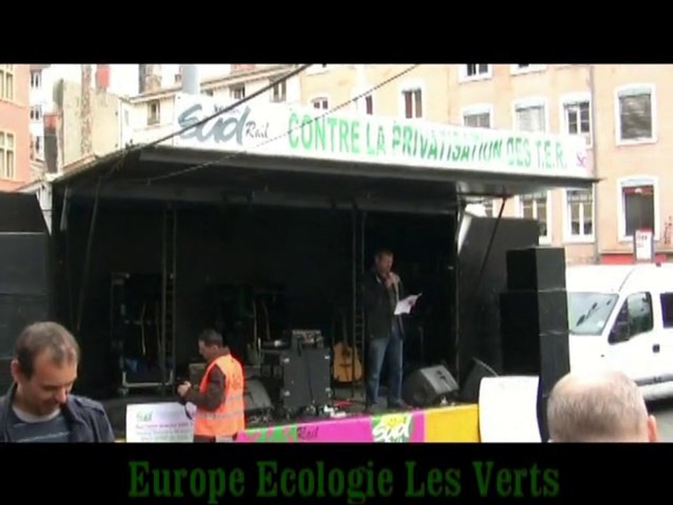 Rassemblement SUD-Rail gare St Paul septembre 2012