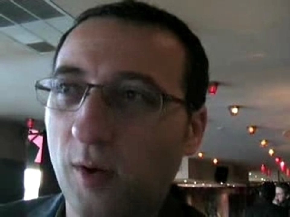 Mobile PoliTIC # 3 > Frank Tapiro