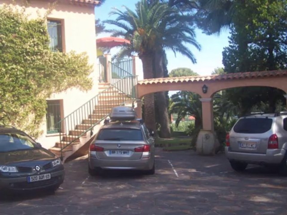 A VENDRE RESIDENCE HOTELIERE 20 APPARTEMENTS MEUBLES