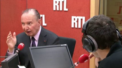 Hollande "devient social-démocrate", analyse un ancien conseiller de Sarkozy