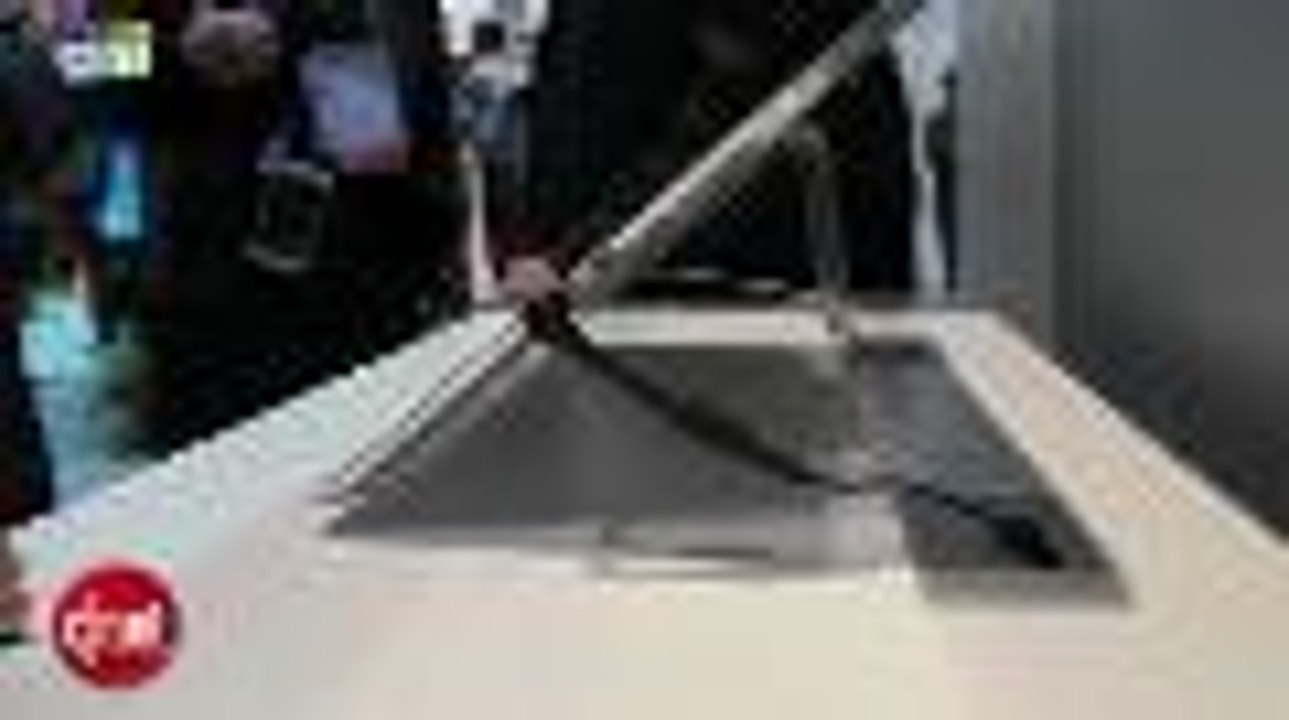 CES 2013 : la tablette géante de Panasonic (20 pouces)