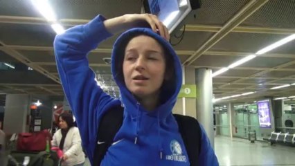 Dans le sac d'Isis et Claire Episode 2