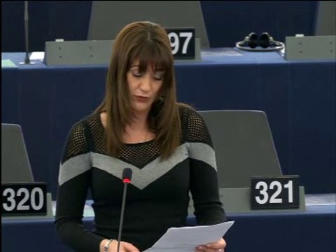 Sandrine Bélier sur le braconnage et le commerce illégal d’espèces sauvages (13 janvier 2014)